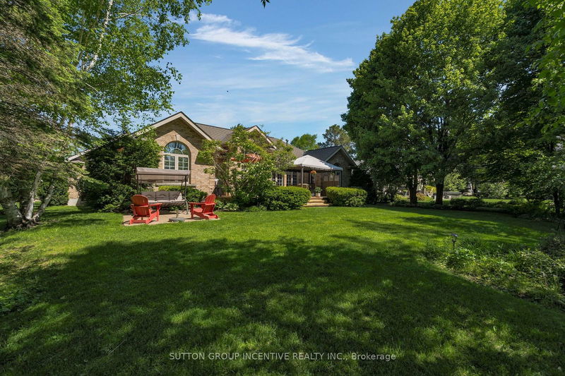 15 Alpine Way  Oro-Medonte, L0L 2L0 | Image 36