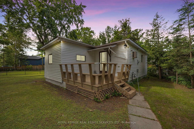 34 Nancy St, Wasaga Beach, L9Z 2K5 | Image 3