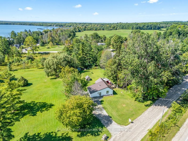 home for sale on 5750 Penetanguishene Road