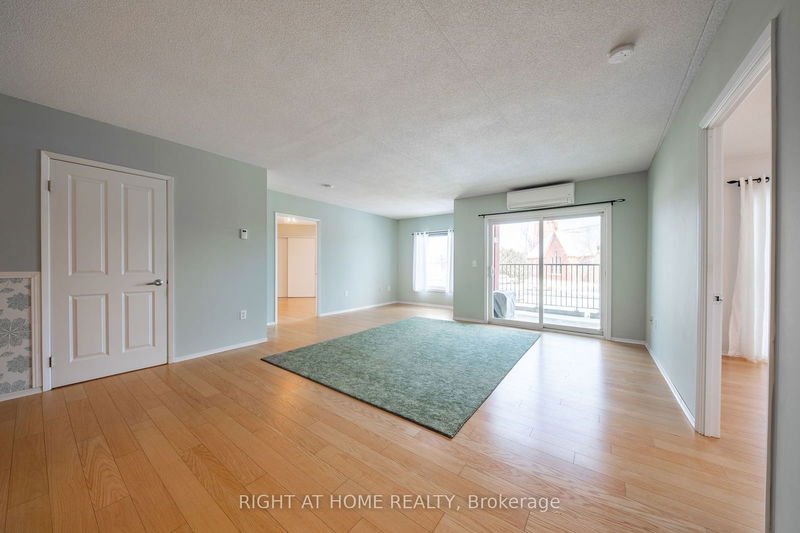  208 - 333 Lafontaine Rd W Tiny, L9M 0H1 | Image 3