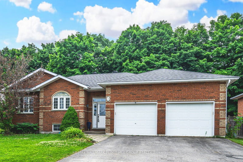 home for sale on 2 Byrnes Crescent