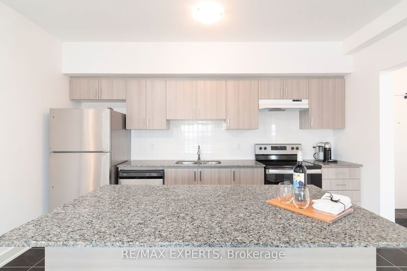 home for lease on 604-4 Spice Way