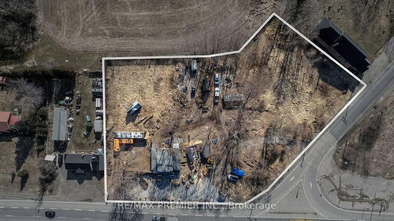 8665 Hwy 11, Severn, L3V 6H3 | Image 3