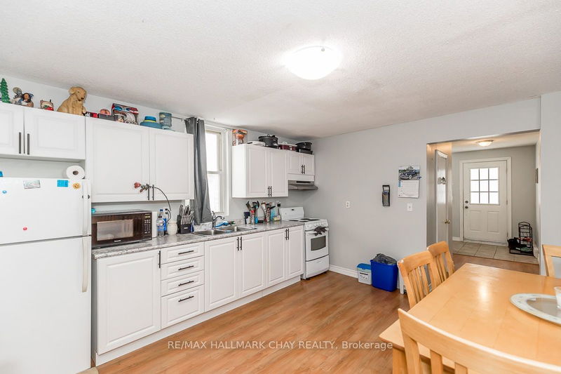 438 Hugel Ave  Midland, L4R 1V3 | Image 5