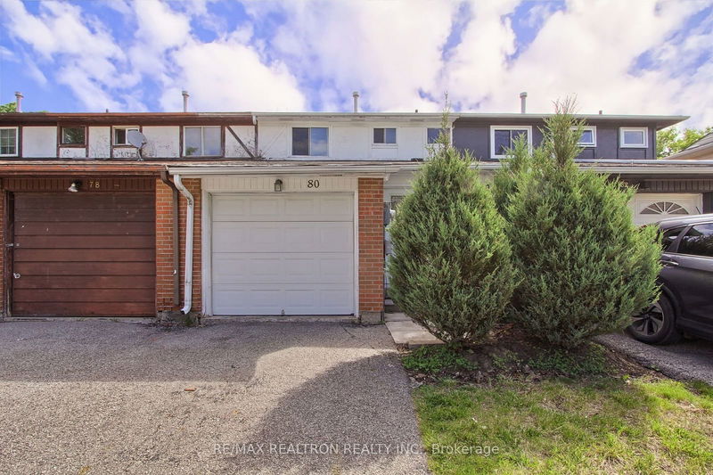 home for sale on 80 Chaucer Crescent