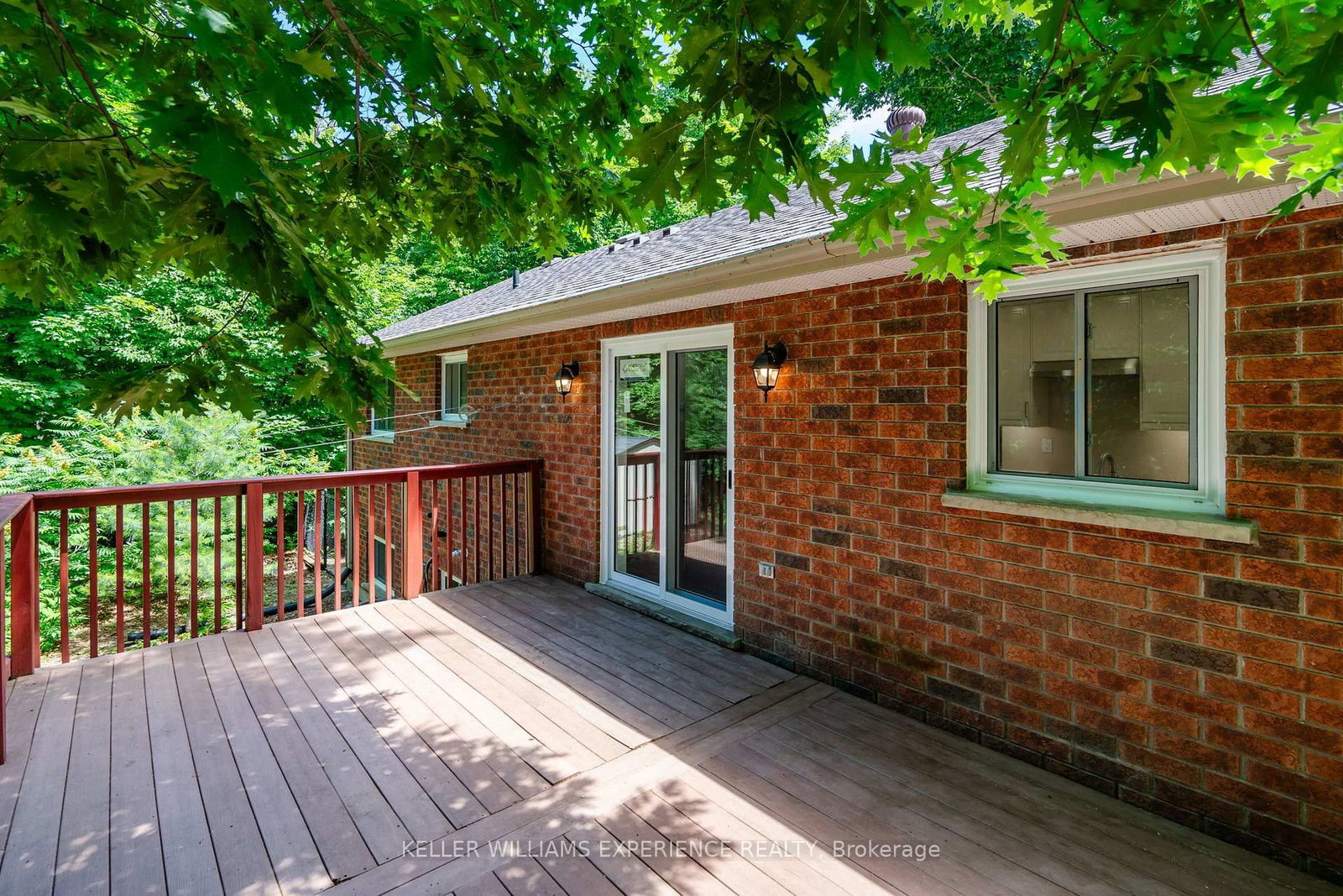 Listing Image 37