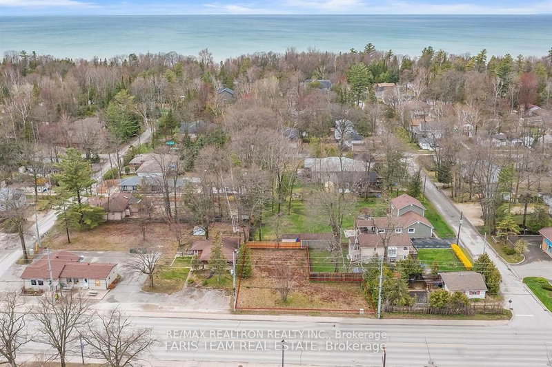 1444 Mosley St, Wasaga Beach, L9Z 2E7 | Image 2