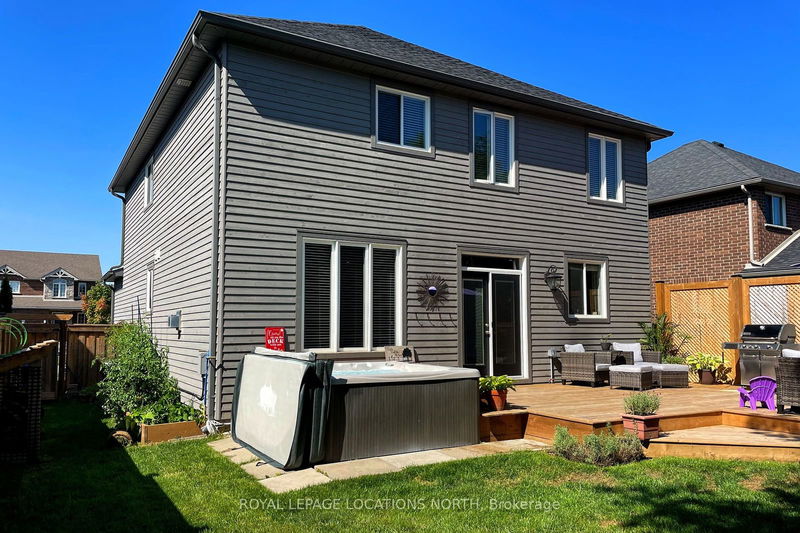 29 Garbutt Cres  Collingwood, L9Y 0H6 | Image 32