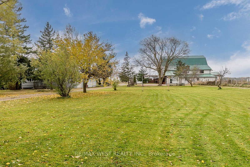 7941 Highway 26   Clearview, L0M 1S0 | Image 31