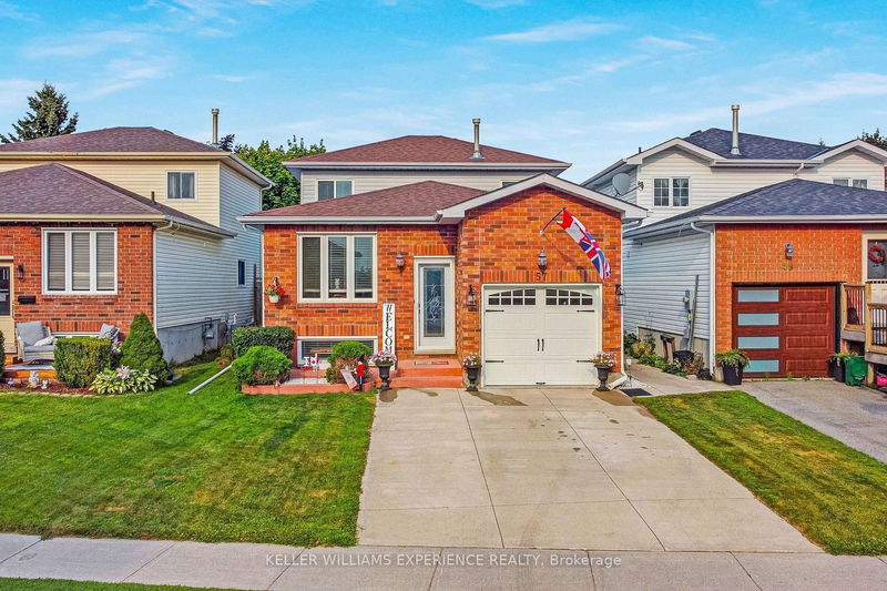 57 Downing Cres  Barrie, L4N 8V6 | Image 1