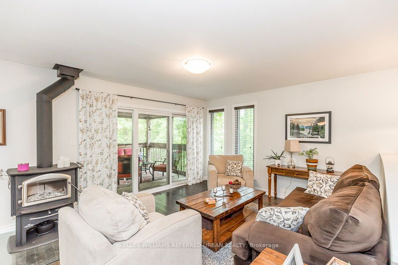 7871 Pineridge Rd  Severn, L0K 2B0 | Image 4