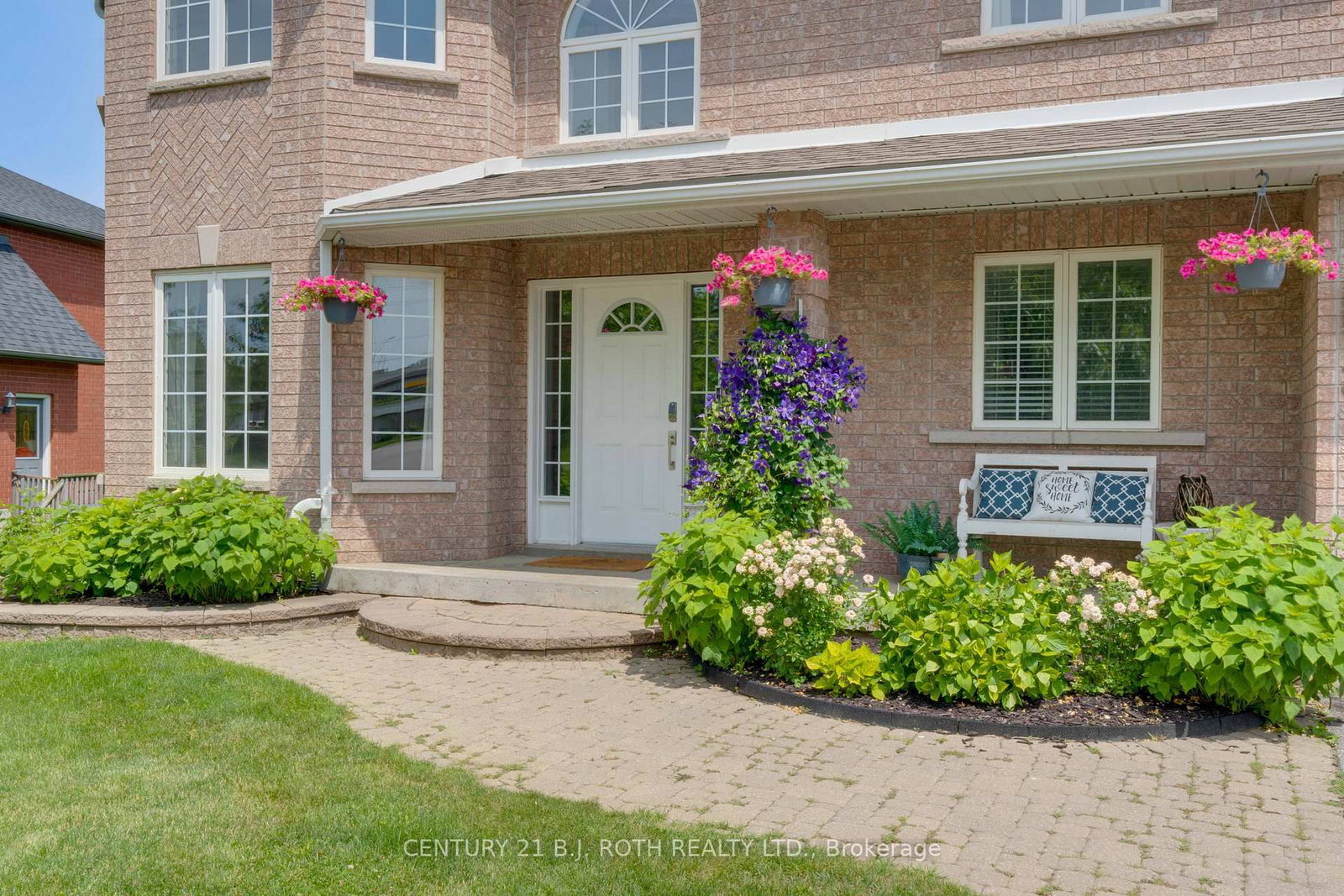 Listing Image 3