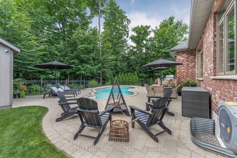 30 Black Creek Tr  Springwater, L0L 1Y3 | Image 29