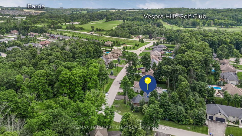 30 Black Creek Tr  Springwater, L0L 1Y3 | Image 32