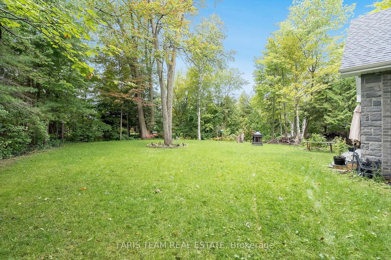 94 42nd St S Wasaga Beach, L9Z 1Z7 | Image 24