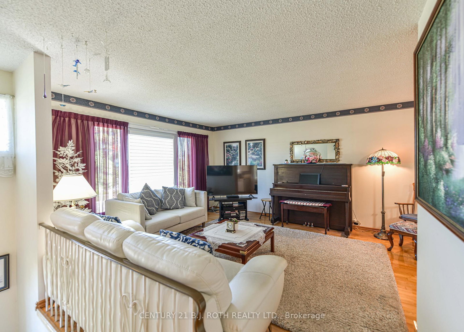 Listing Image 7