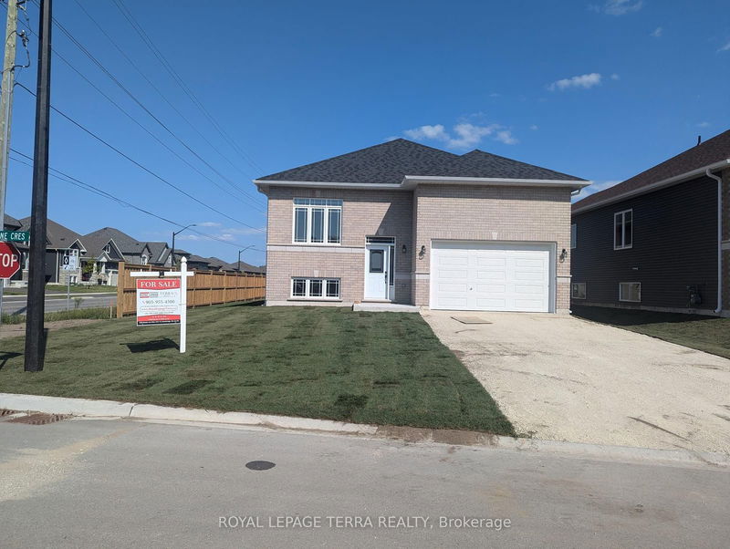 home for sale on 2 Joanne Crescent N
