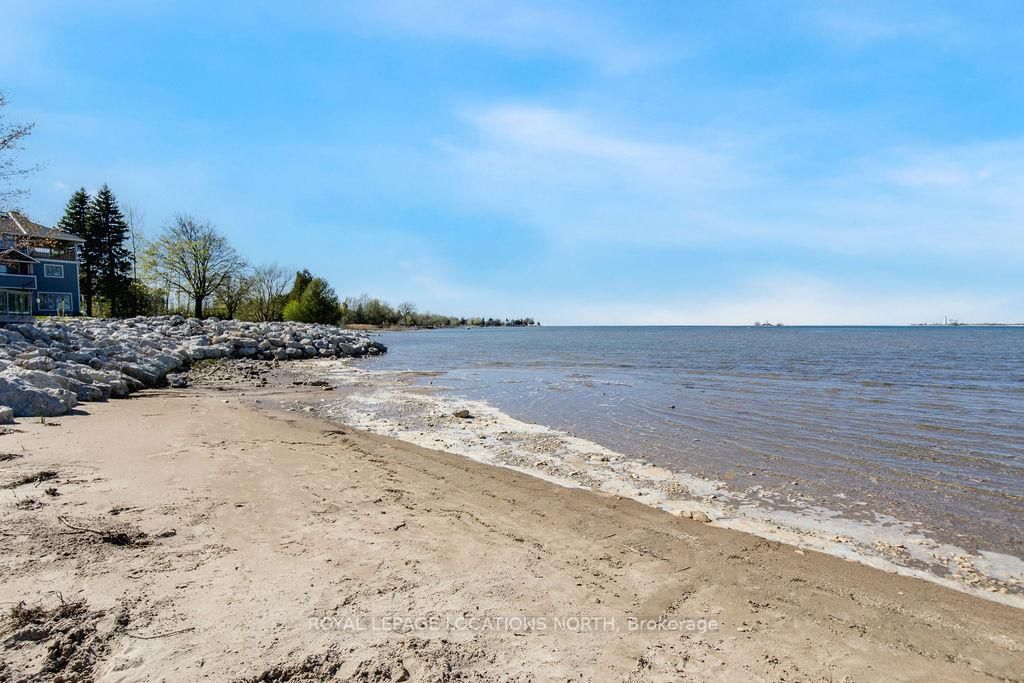 Listing Image 40