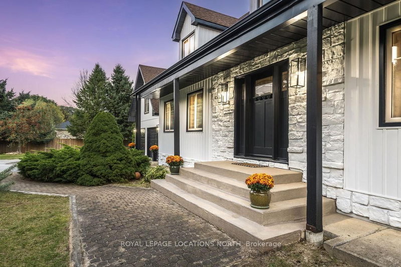 3 Matthew Crt, Wasaga Beach, L9Z 1J5 | Image 3