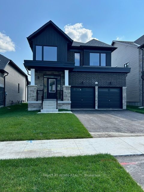 home for lease on 50 Del Ray Crescent