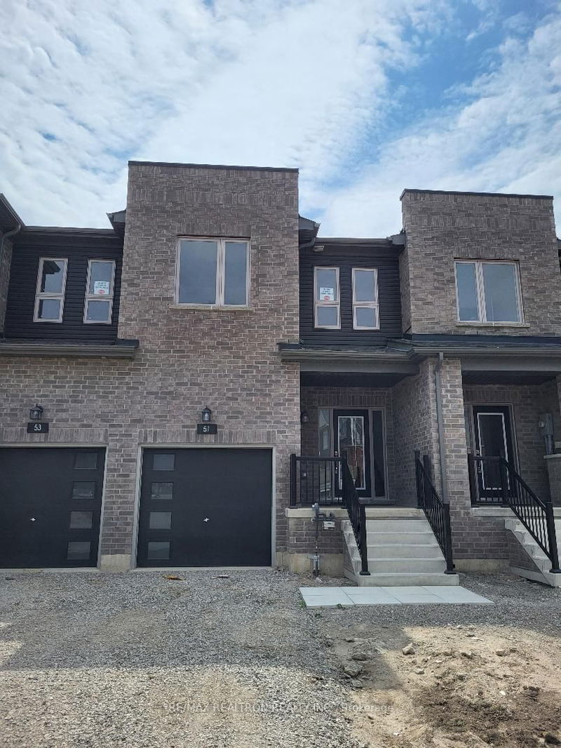 home for lease on 51 Gateway Drive