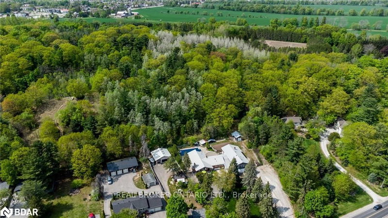 358 Shanty Bay Rd  Oro-Medonte, L4M 1E7 | Image 12