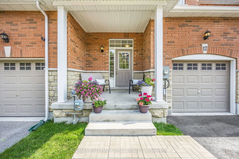 17 Farwell Ave  Wasaga Beach, L9Z 0H3 | Image 3