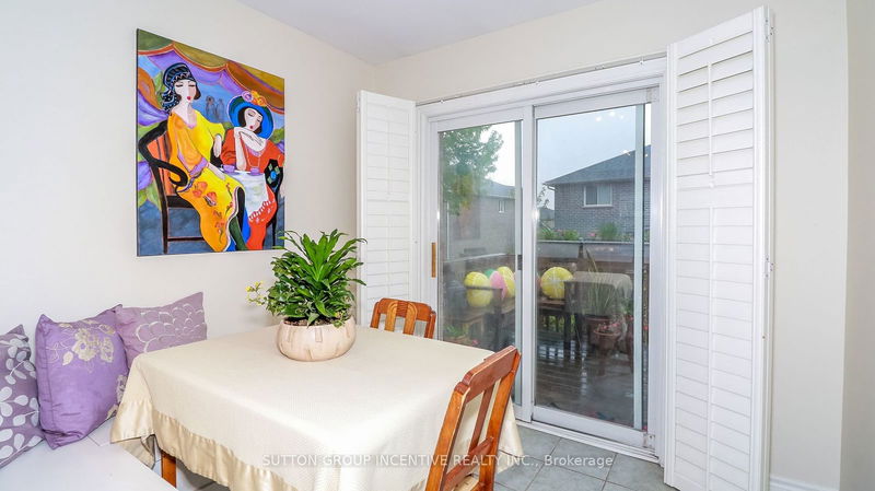 137 Dean Ave  Barrie, L4N 0V6 | Image 10