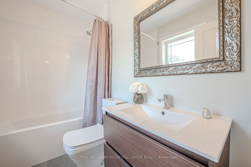  20 - 376 Blake St  Barrie, L4M 1L3 | Image 12