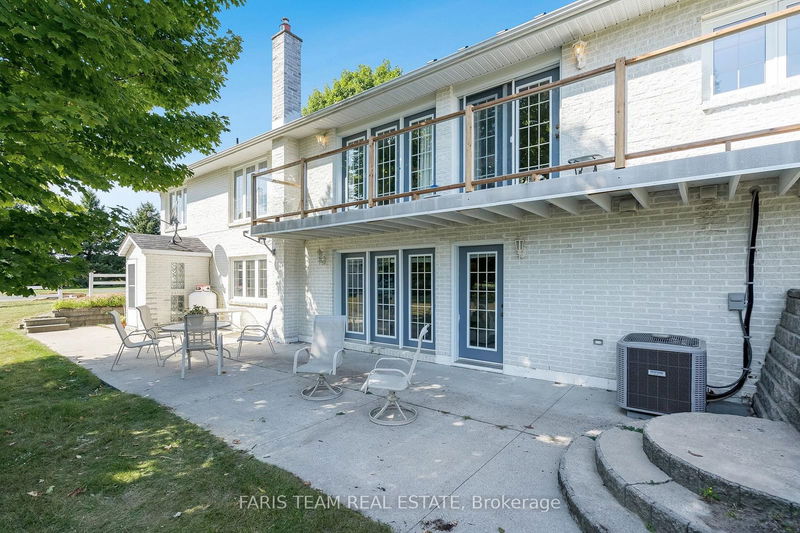 1331 Flos Road 3  E Springwater, L0L 2K0 | Image 24