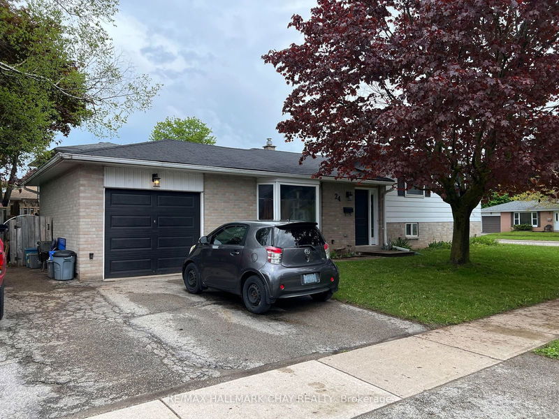 24 College Cres  Barrie, L4M 2W3 | Image 1