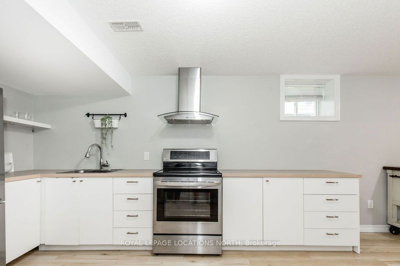 29 Berkshire Ave  Wasaga Beach, L9Z 0G3 | Image 23