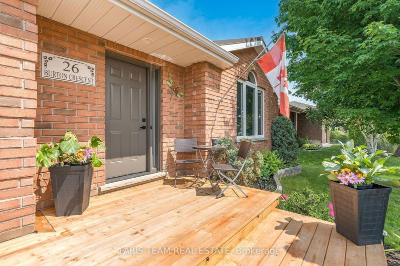 26 Burton Cres  Springwater, L0L 1P0 | Image 3