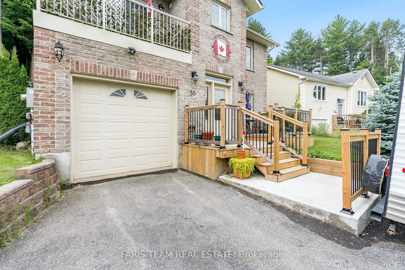 55 Therrien Crt  Penetanguishene, L9M 1P6 | Image 2