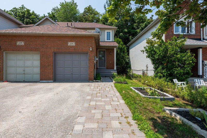 home for lease on 236 Ferndale Drive S