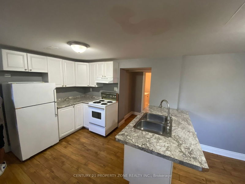 home for lease on Lower-32 Shannon Street
