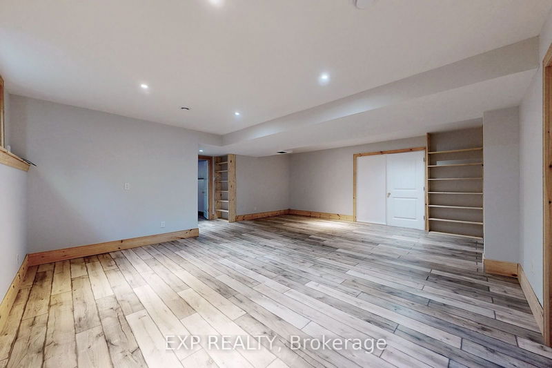 105 Stephens St  Collingwood, L9Y 0G5 | Image 24