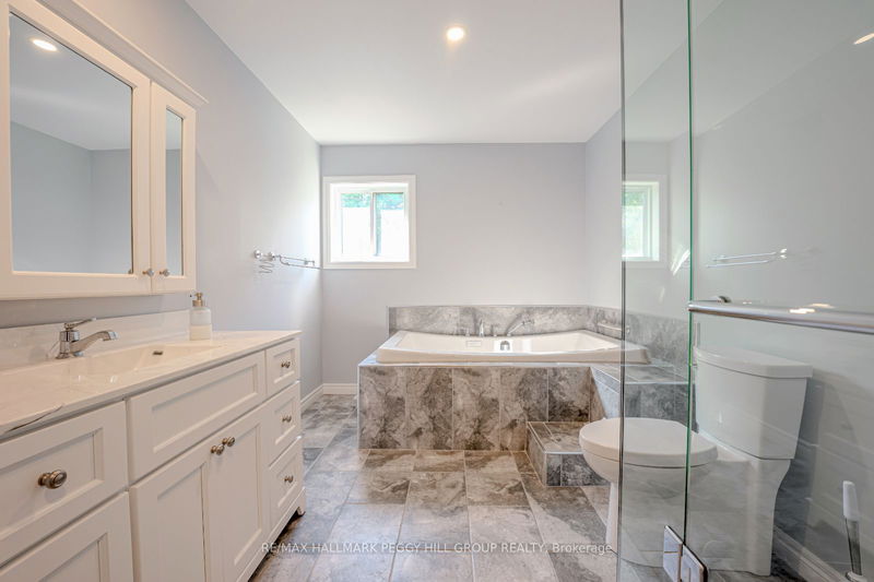 29 Melville Crt  Oro-Medonte, L0L 2E0 | Image 10