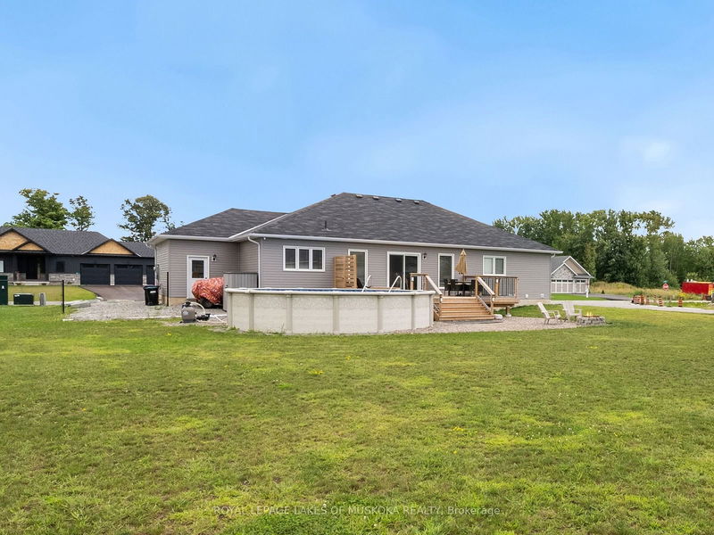 14 Henry Ball Crt  Oro-Medonte, L0K 2G1 | Image 30