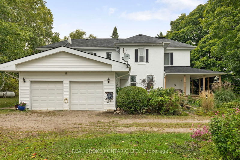 2378 Old Second Rd N Springwater, L0L 1X0 | Image 2