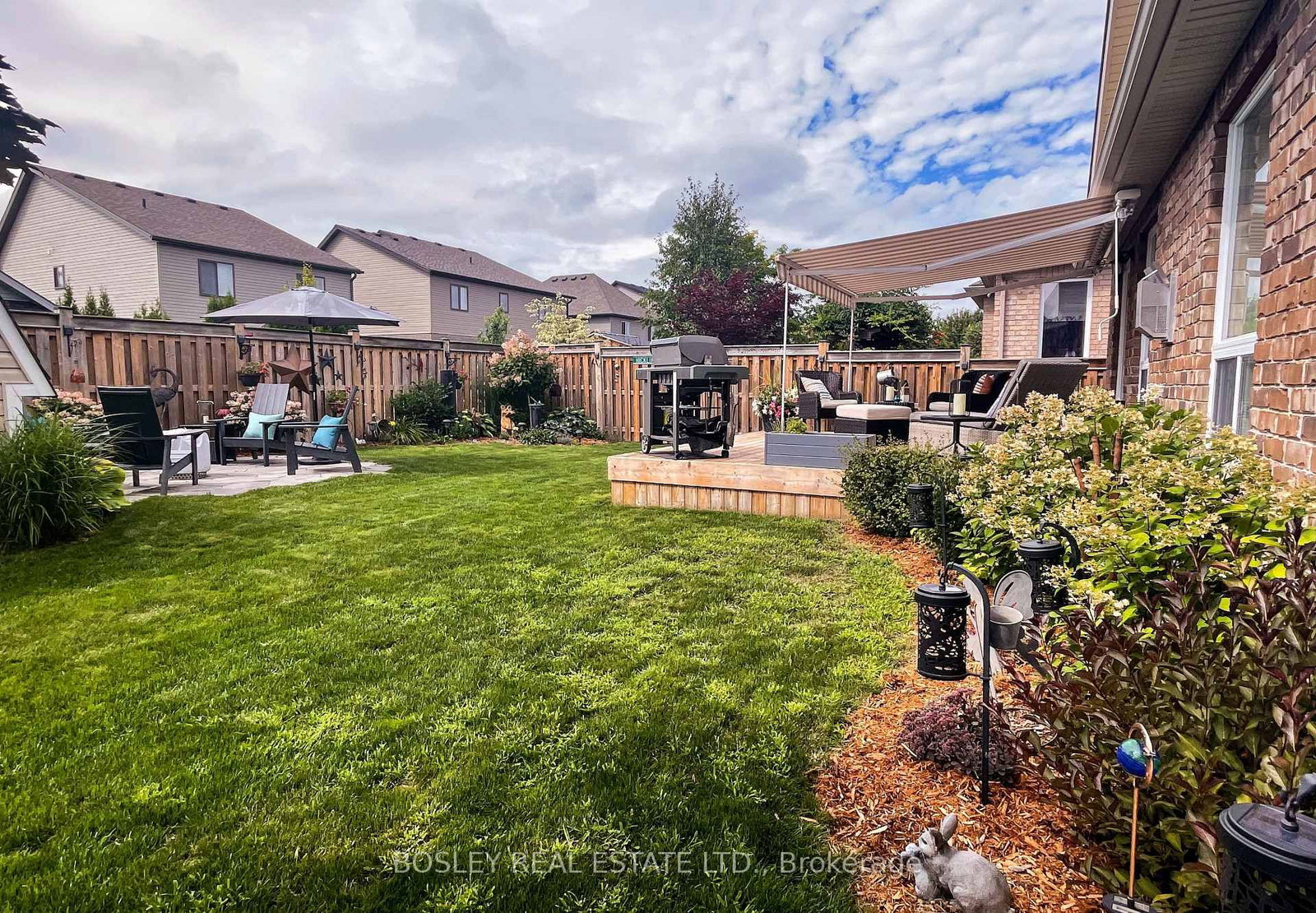Listing Image 5