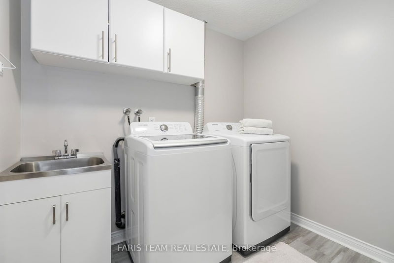 13 James St  Penetanguishene, L9M 2G7 | Image 20