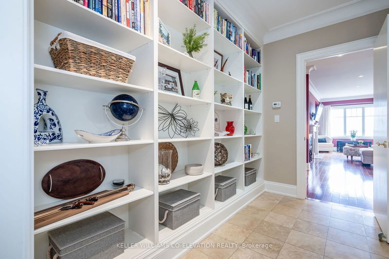  701 - 40 Trott Blvd  Collingwood, L9Y 5K5 | Image 13