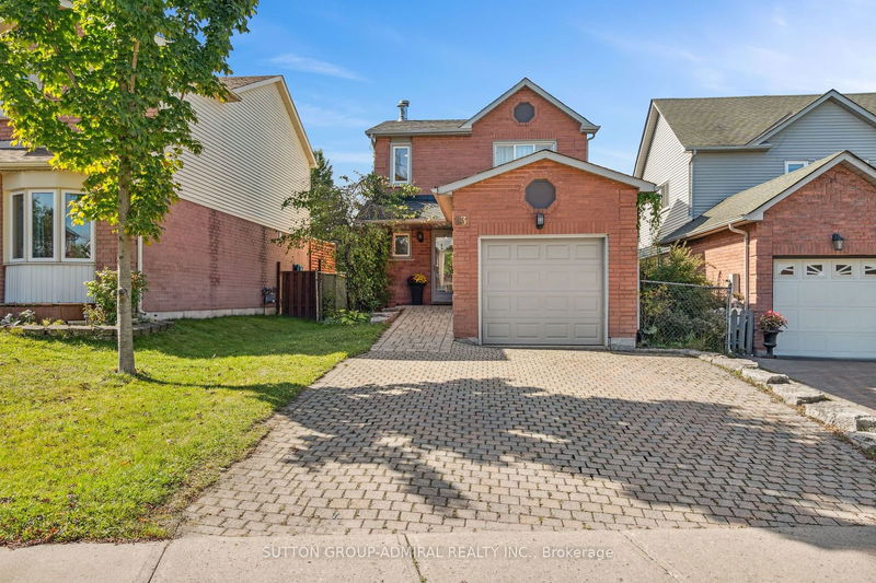 93 Hadden Cres  Barrie, L4M 6G7 | Image 1