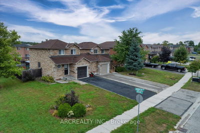 4 CORONATION Pkwy  Barrie, L4M 7K8 | Image 1