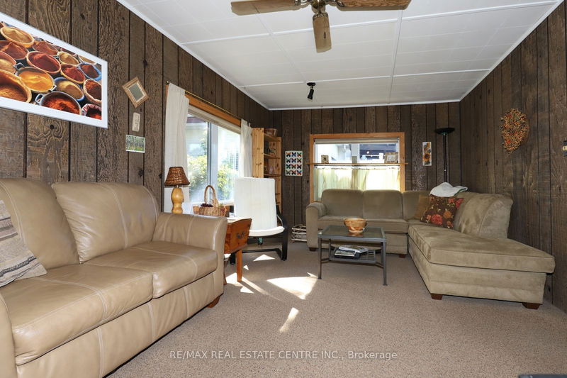 1950 River Rd W Wasaga Beach, L9Z 2W2 | Image 10