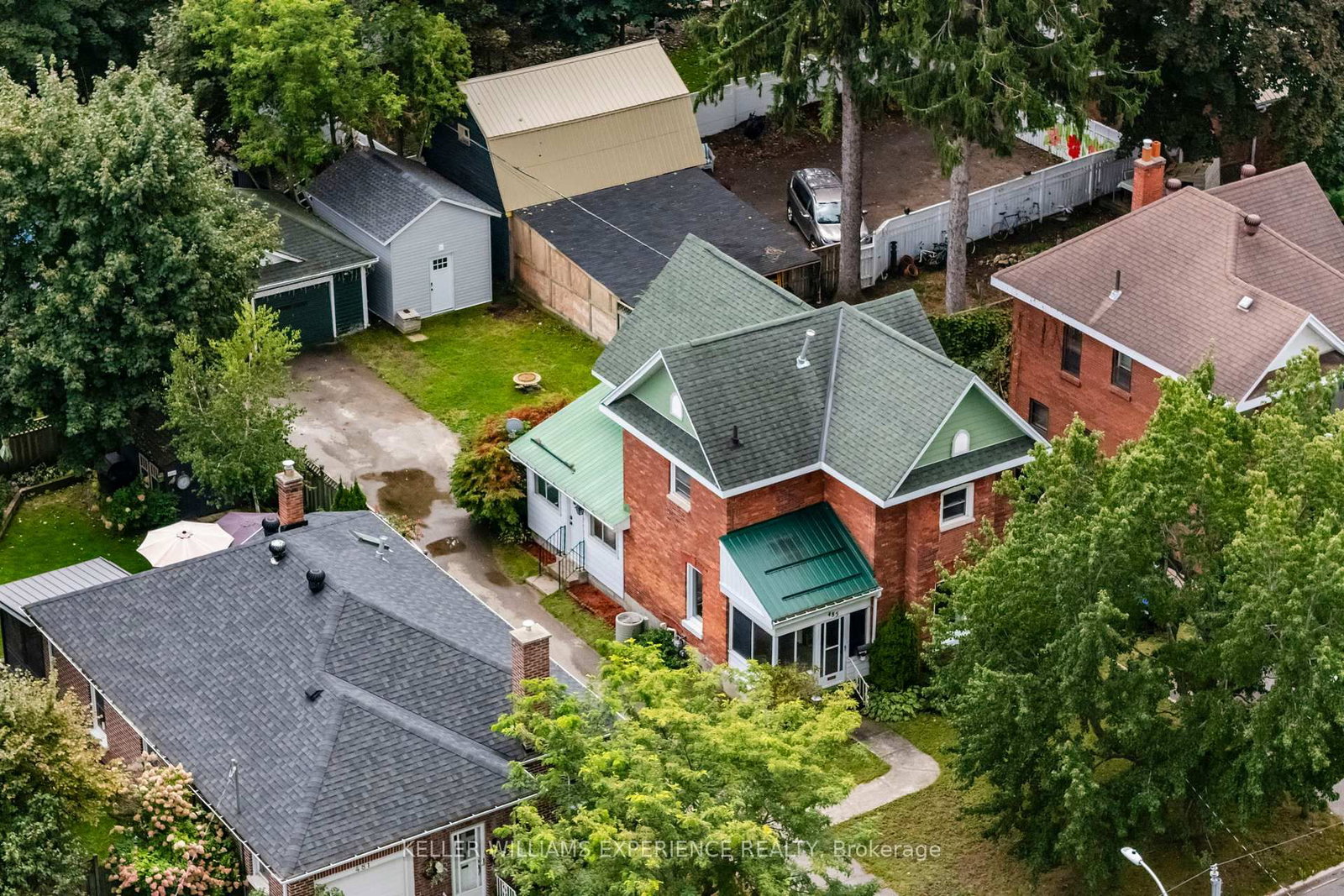 Listing Image 3