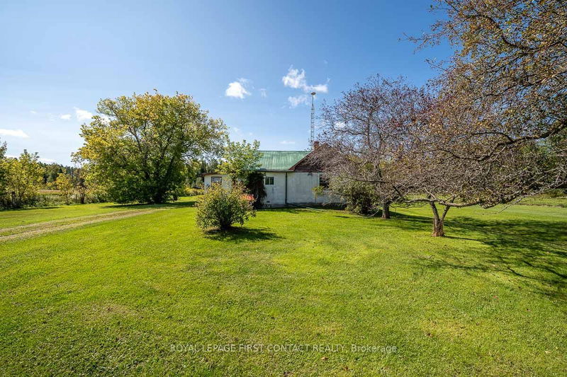 3828 George Johnston Rd  Springwater, L4M 4S4 | Image 4