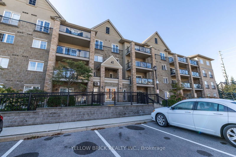  210 - 41 Ferndale Dr S Barrie, L4N 5T6 | Image 1