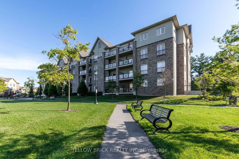  210 - 41 Ferndale Dr S Barrie, L4N 5T6 | Image 2